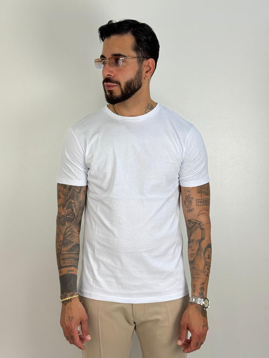 T-shirt basica slim fit