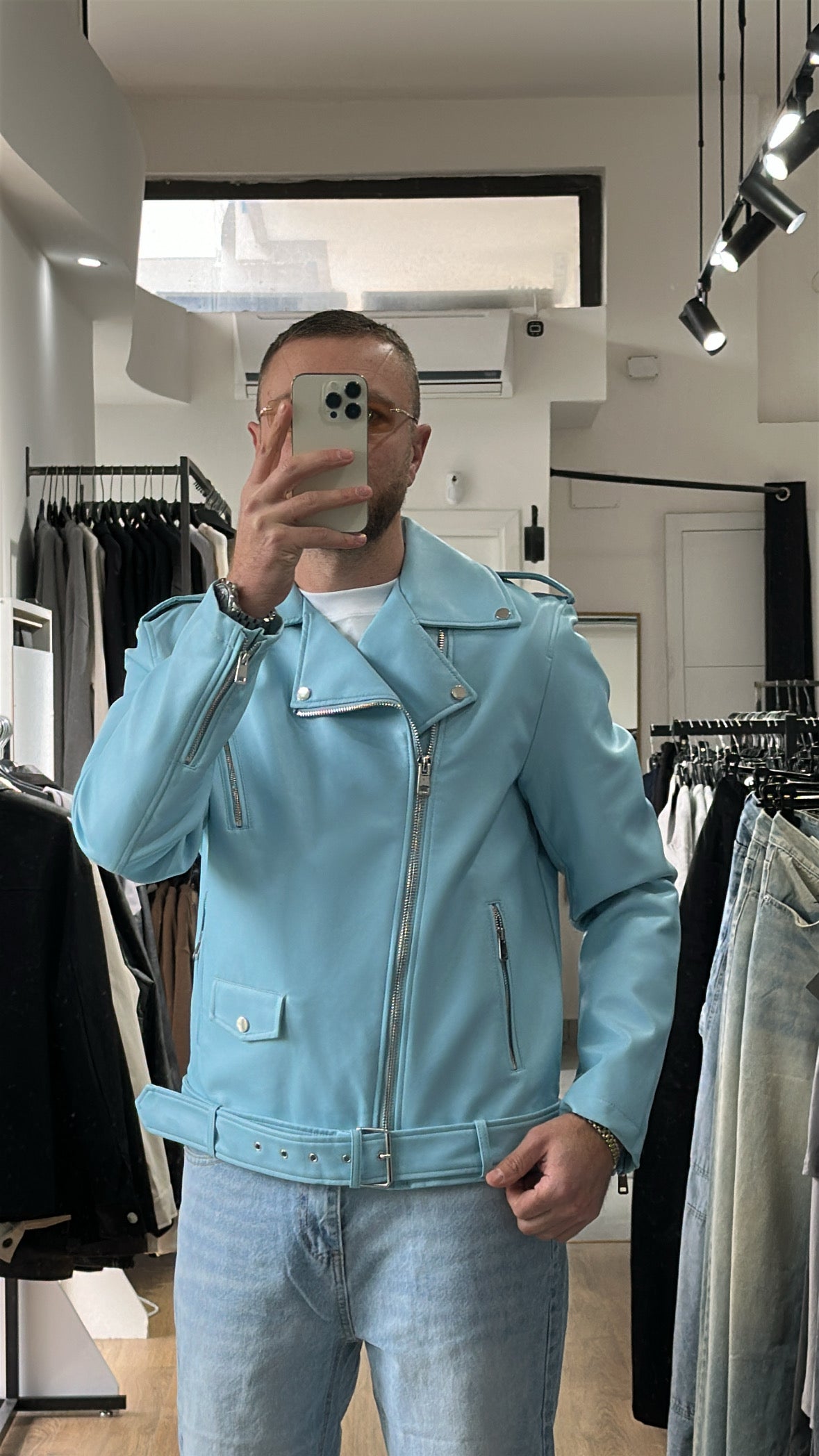 Jacket in promo