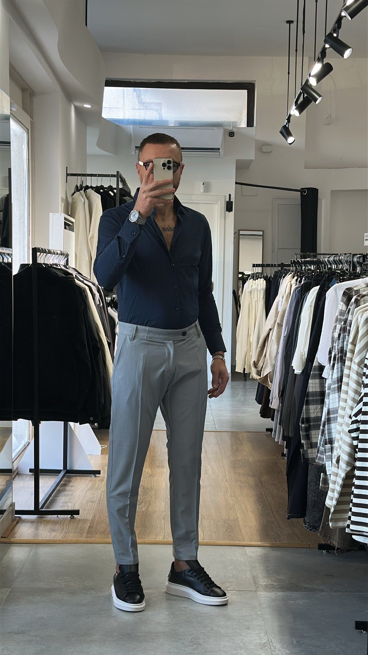 Pantaloni Capri