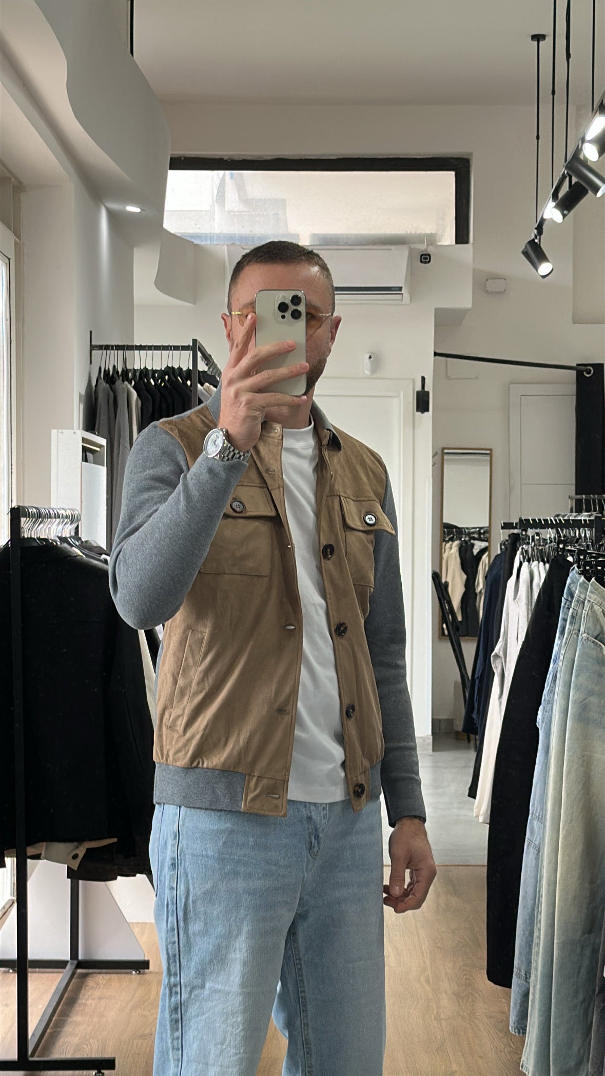 Jacket in promo